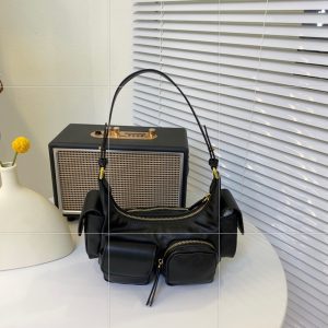 Trendy Multi-Pocket Zipper Retro Crescent Underarm Shoulder Bag