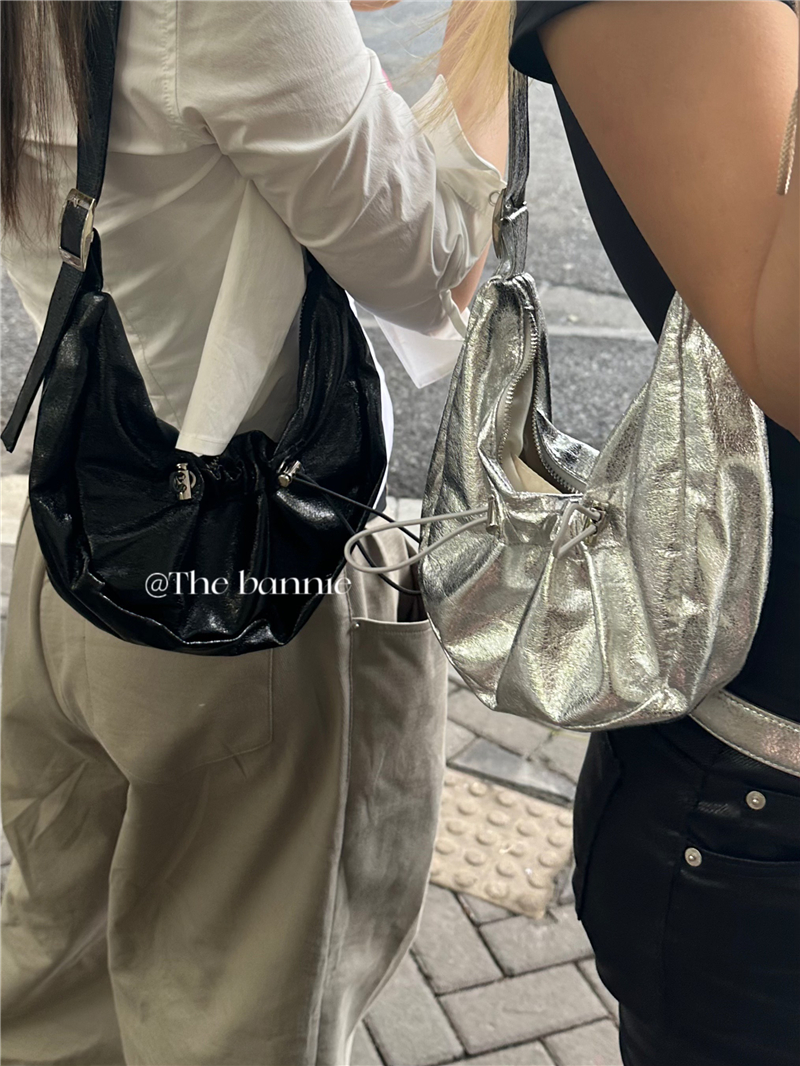 Korean Ins Silver Drawstring Ruched Cloud Bag Niche Design High Quality Crossbody Shoulder Bag