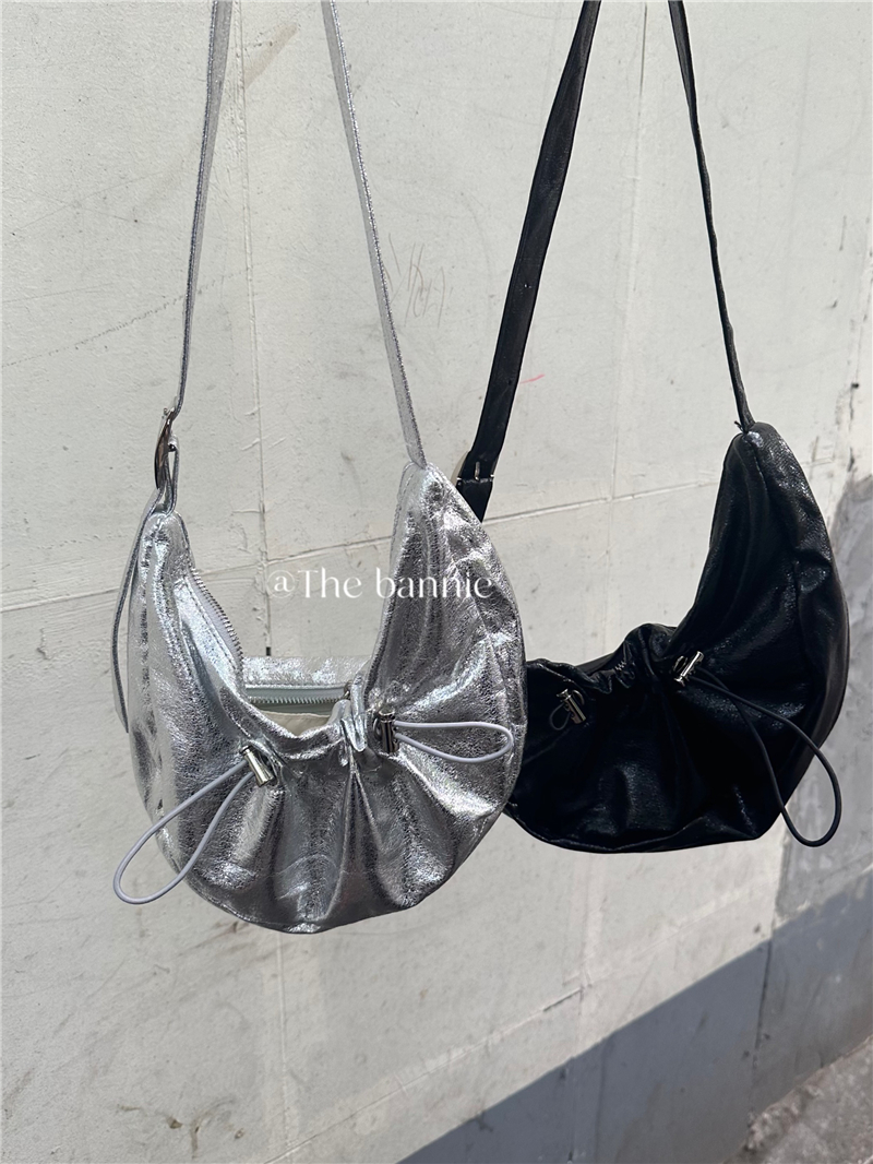 Korean Ins Silver Drawstring Ruched Cloud Bag Niche Design High Quality Crossbody Shoulder Bag - Image 3