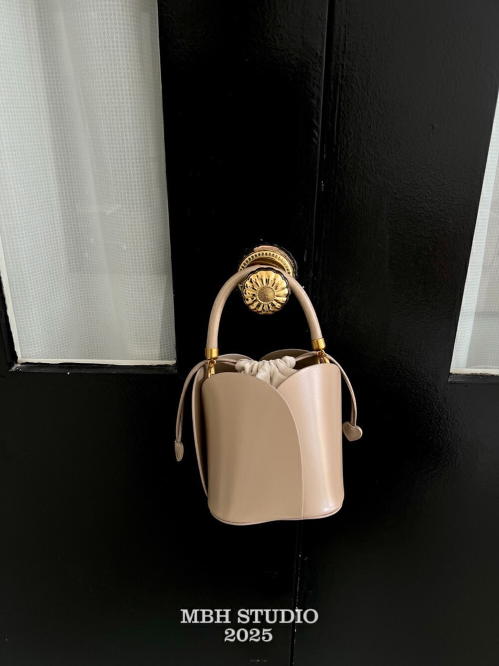 MBH Petal Bucket Bag Genuine Leather Crossbody Handbag with 3 Straps - Image 4