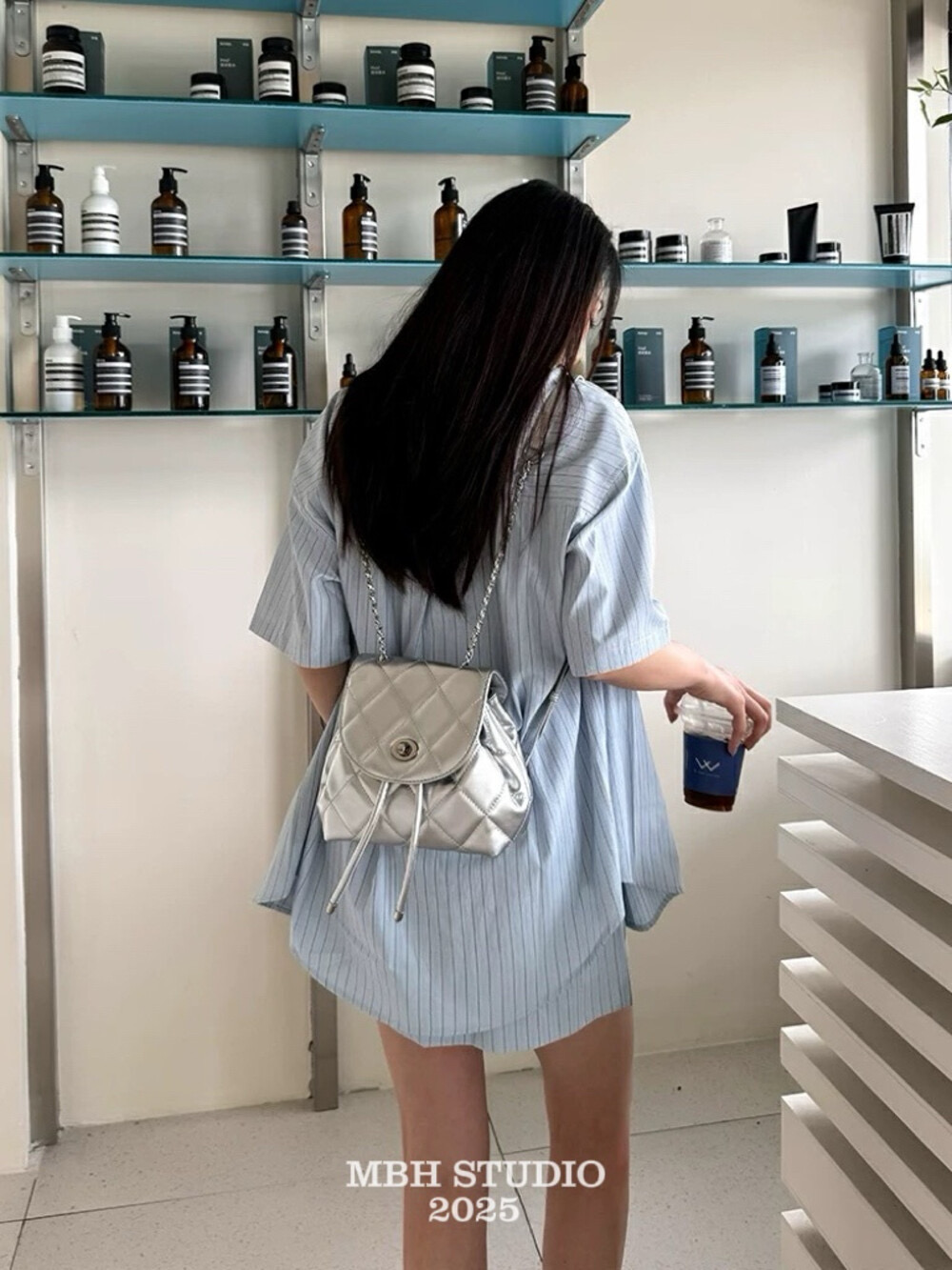 mbh-genuine-leather-bucket-bag-versatile-quilted-chain-backpack
