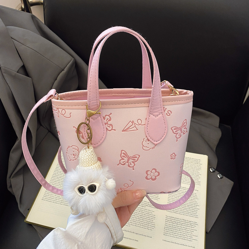 Trendy Large Capacity Women's 2025 New Spring Textured Handbag Shoulder Bag Butterfly Embossed Commuter Bucket Bag - Image 2